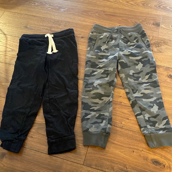 Old Navy Other - Pair of 4T Old Navy Pants